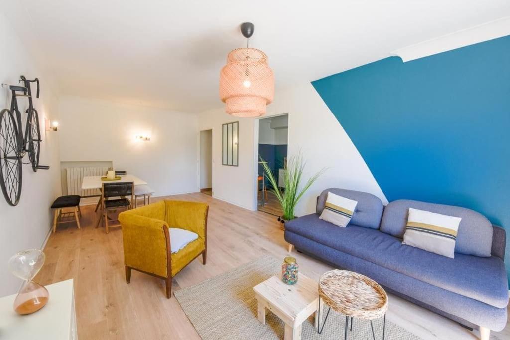 Charmant Logement Plein Pied Au Coeur Du Village Castelculier Buitenkant foto